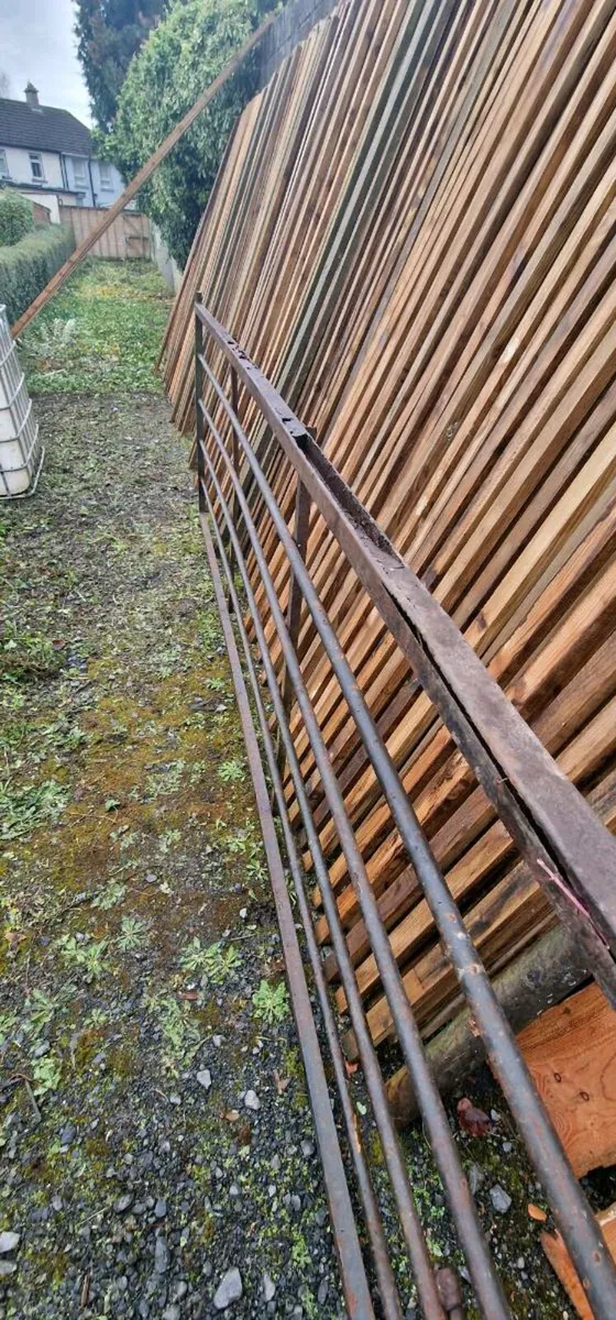 2 12ft and 1 10ft6 Gates - Image 4