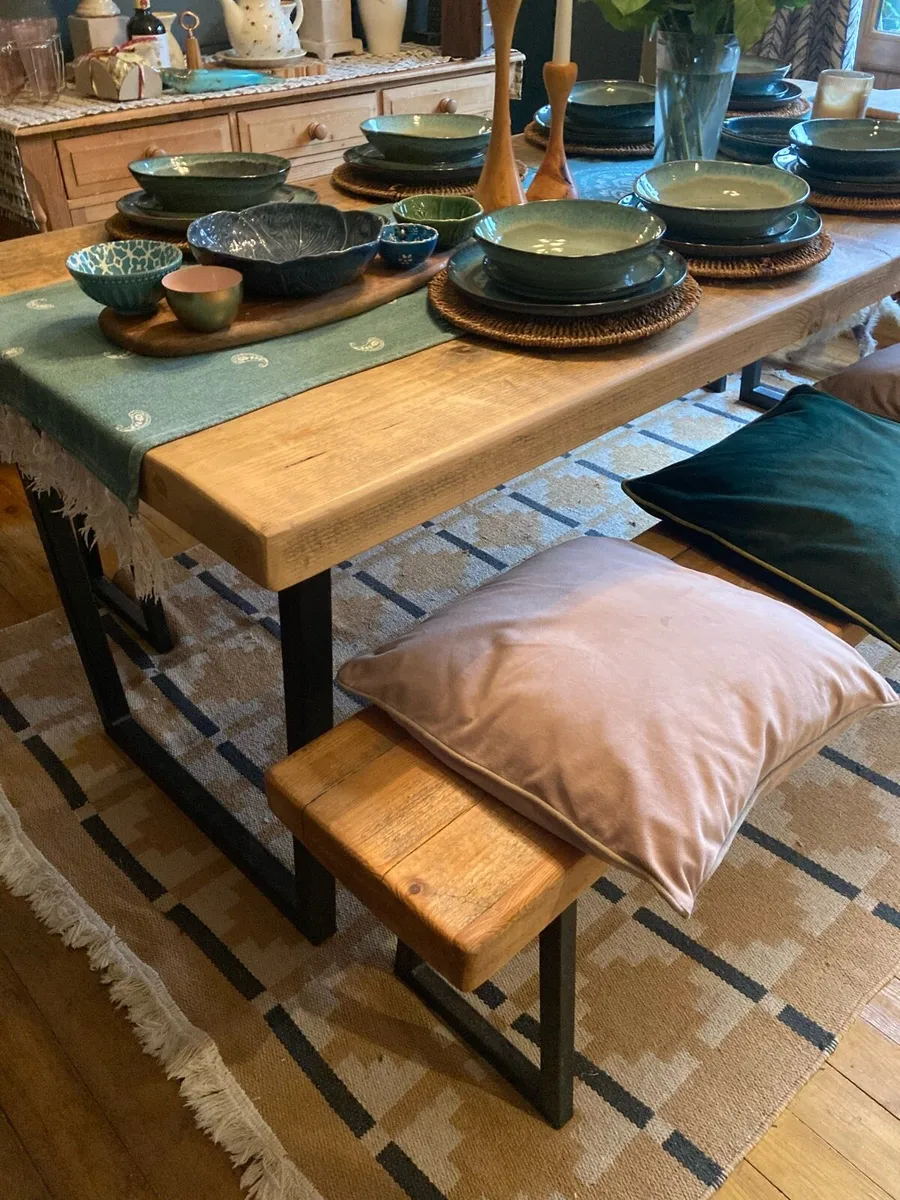 Dining table and seating benches - Image 1