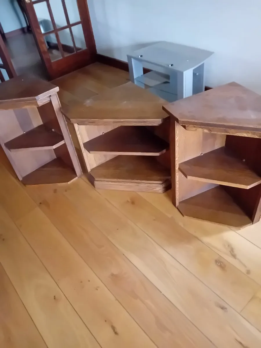 Corner units - Image 1