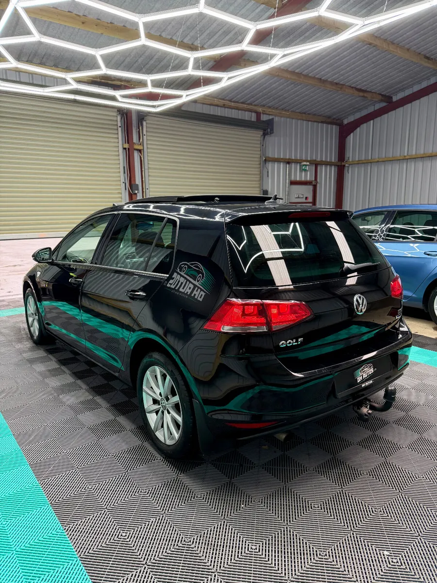 Volkswagen Golf 2016 (162) Lounge spec + Panoroof! - Image 4
