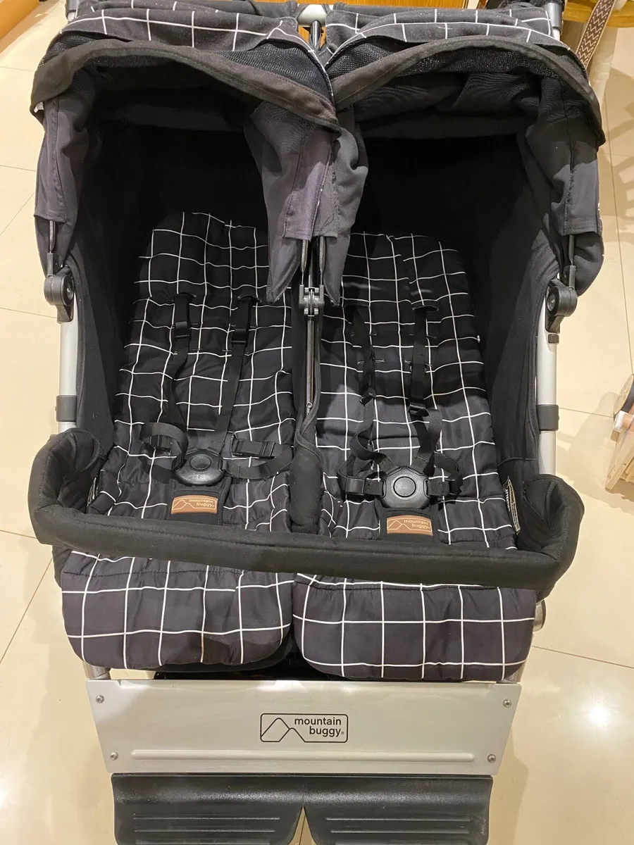 Mountain Buggy Duet - Image 2