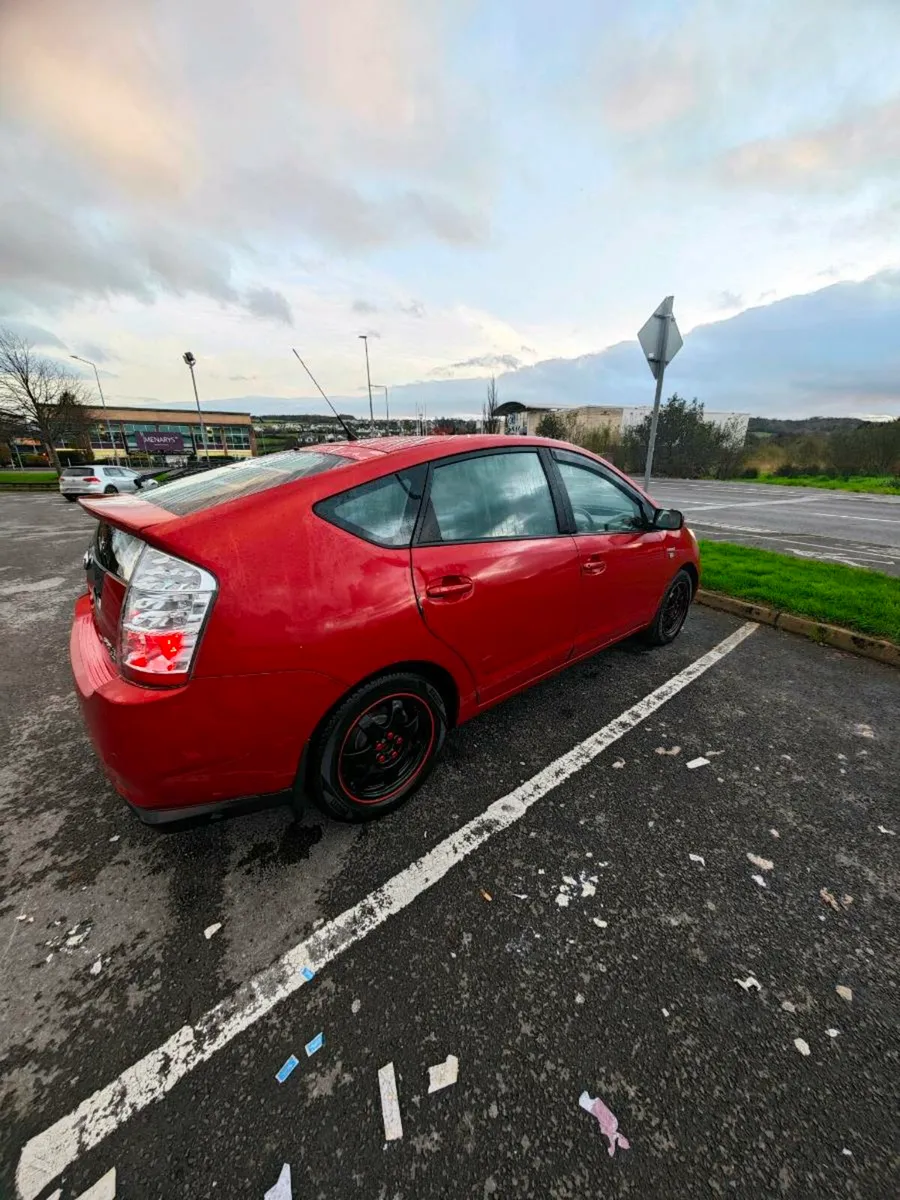 Toyota Prius 2008 Huge specs - Image 1