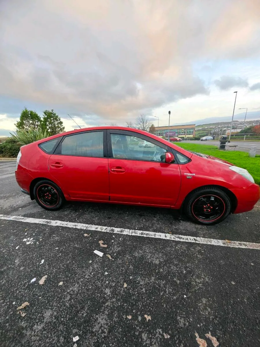 Toyota Prius 2008 Huge specs - Image 2