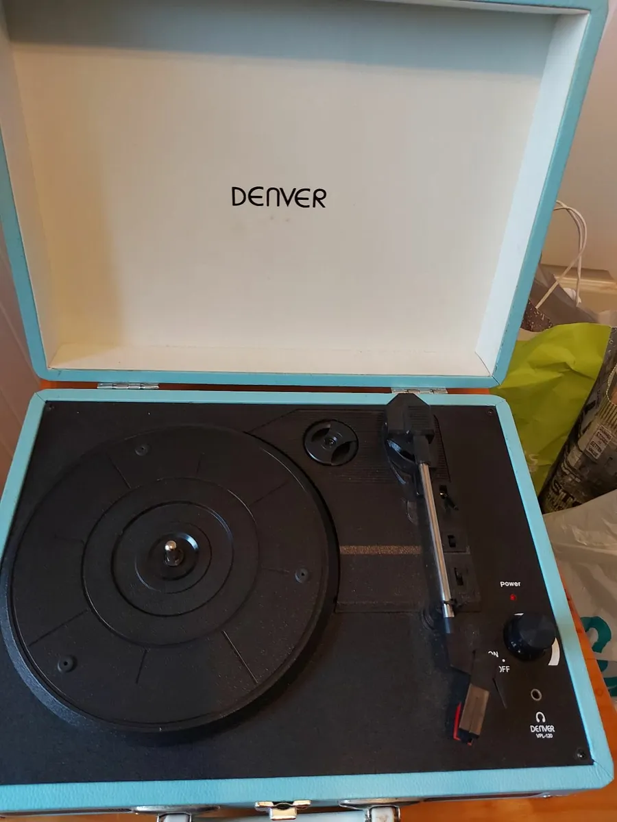 Denver Turntable Record Player in Blue Wooden Case - Image 1