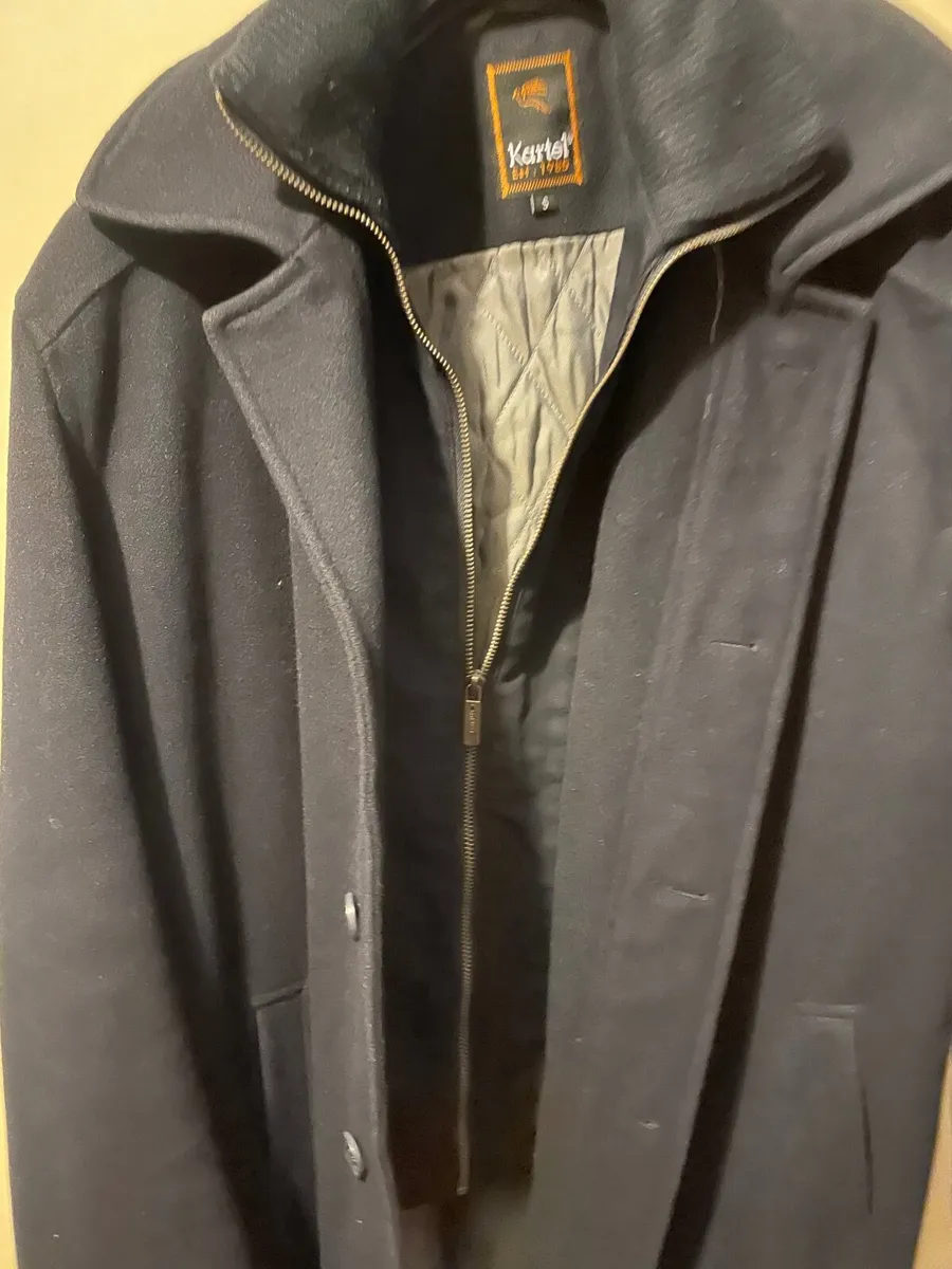 Mans Navy Nap Jacket - Image 1