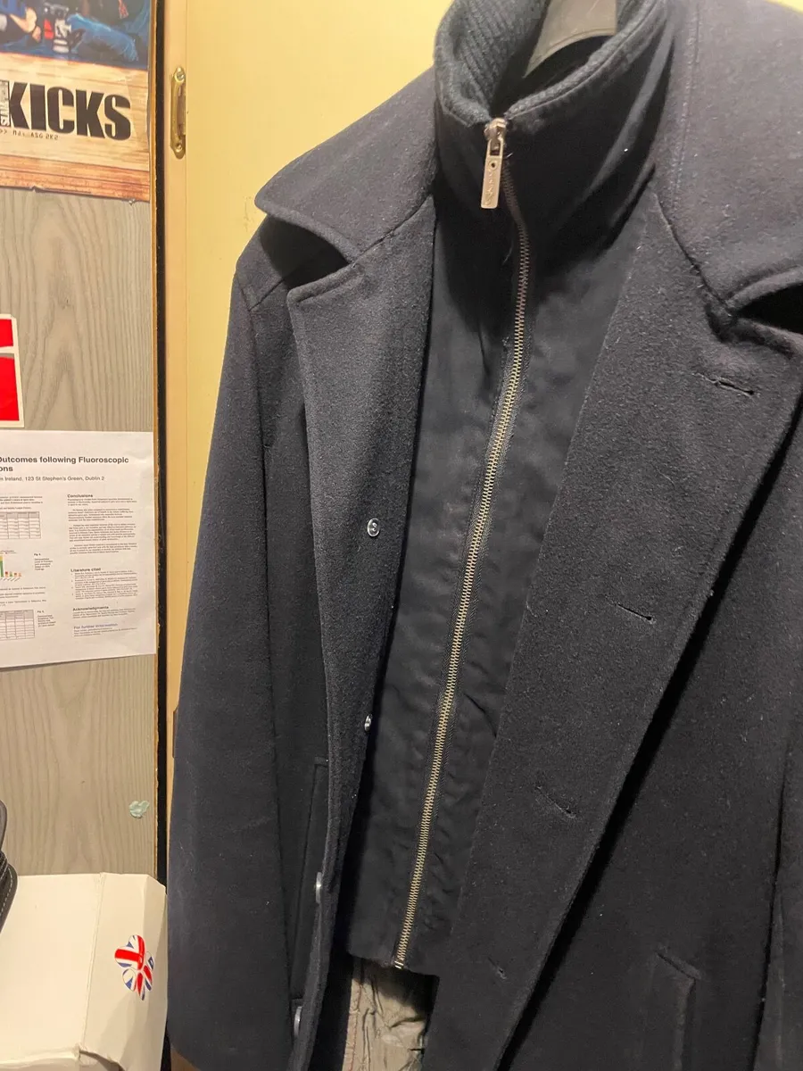 Mans Navy Nap Jacket - Image 3