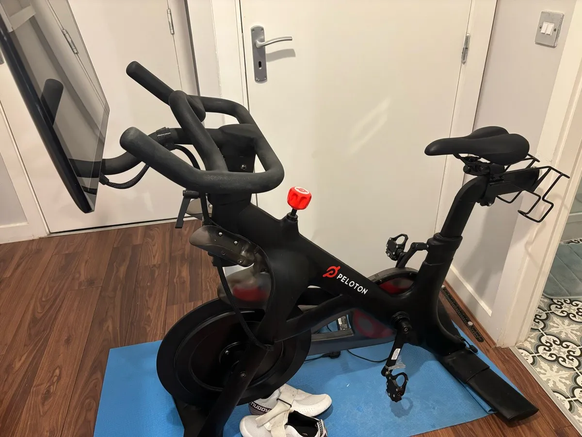 Peleton bike - Image 4