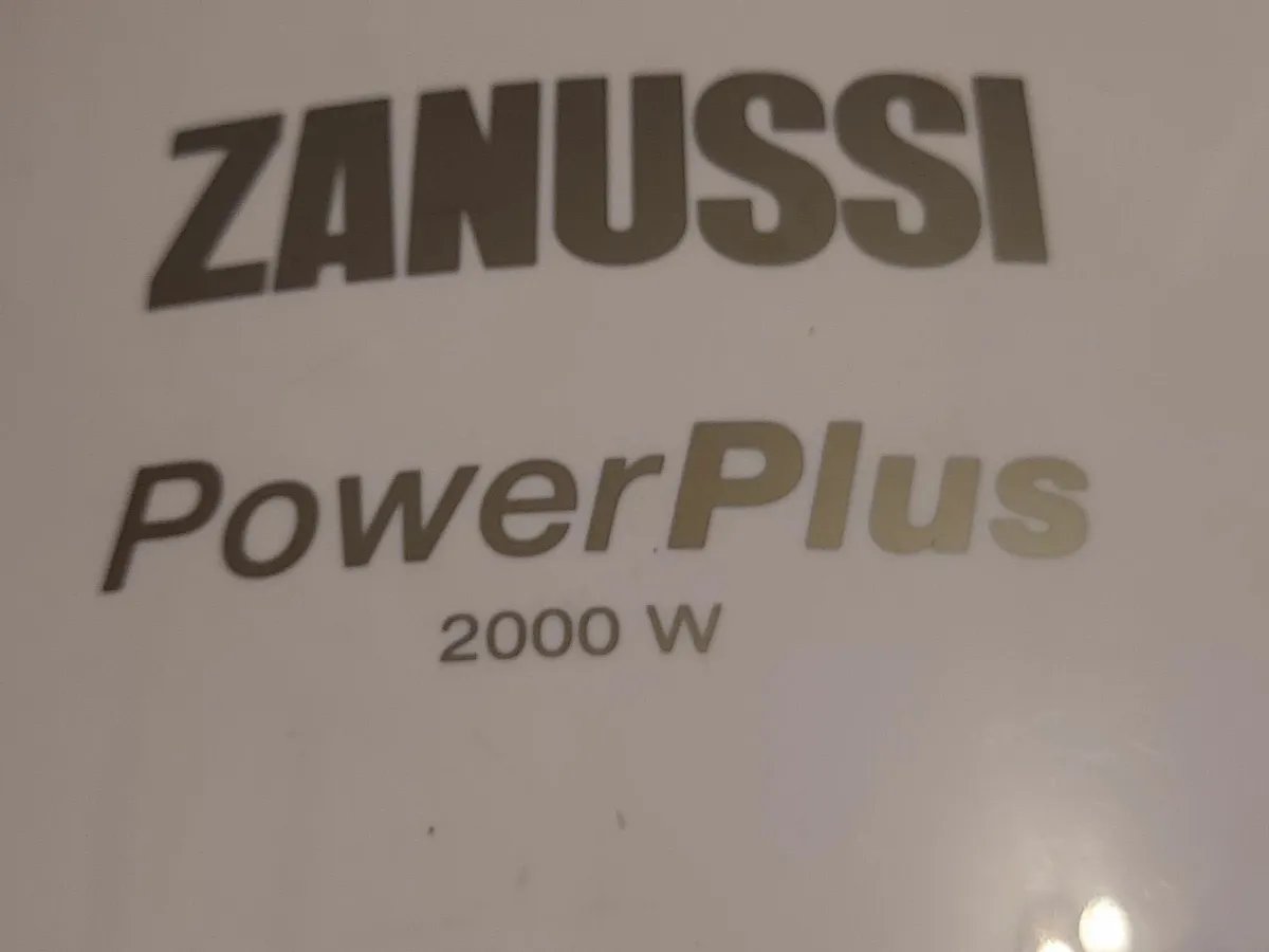 ZANUSSI PowerPlus 2000 W Vacuum Cleaner, ZAN4402 - Image 3