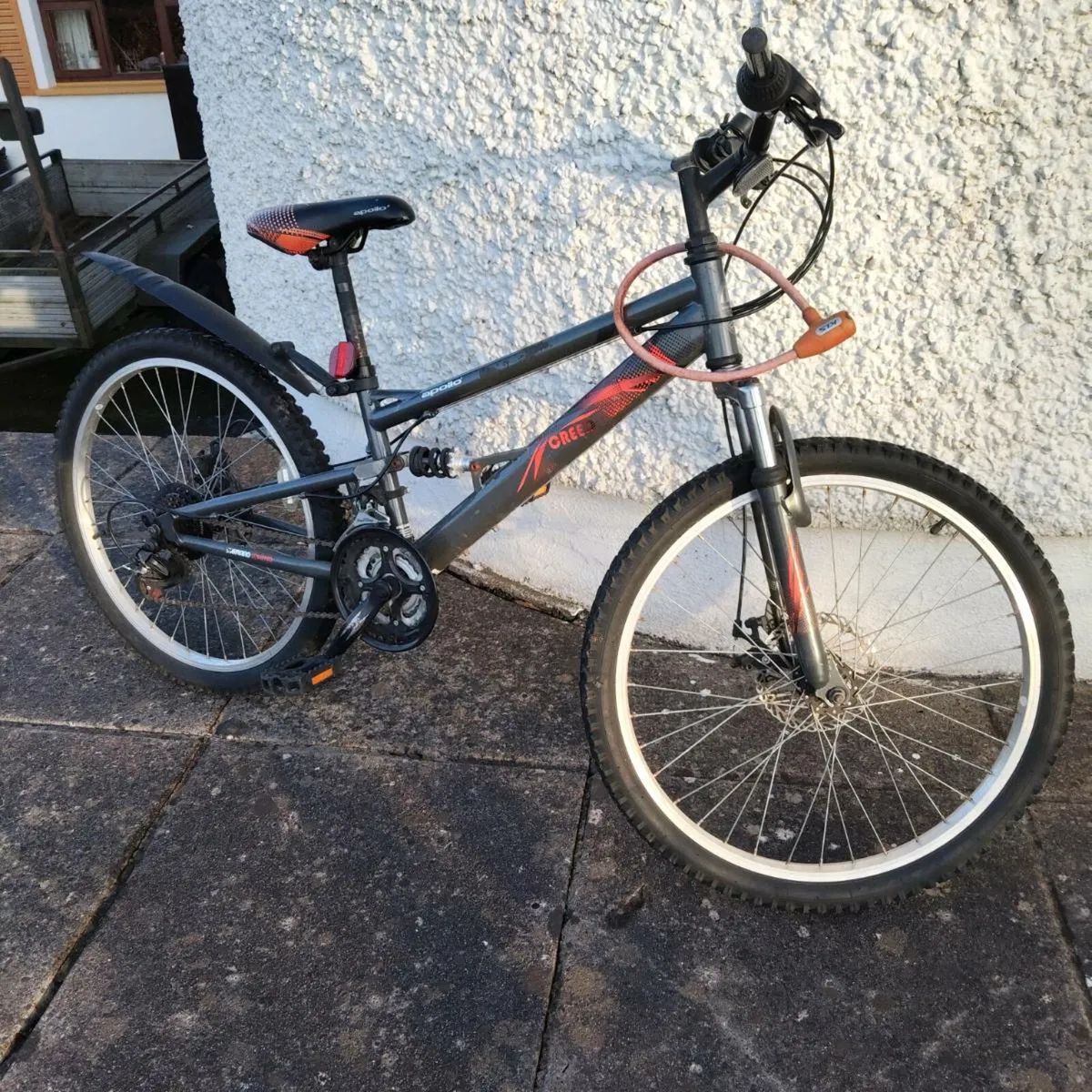 Apollo Mountain Bike - Image 2