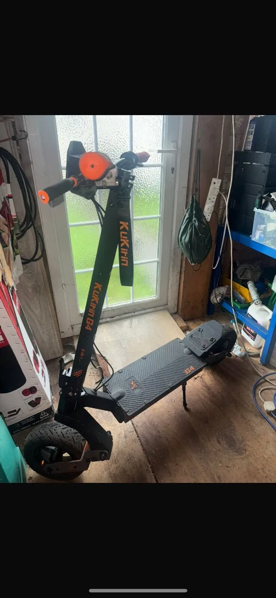 Electric scooter - Image 1