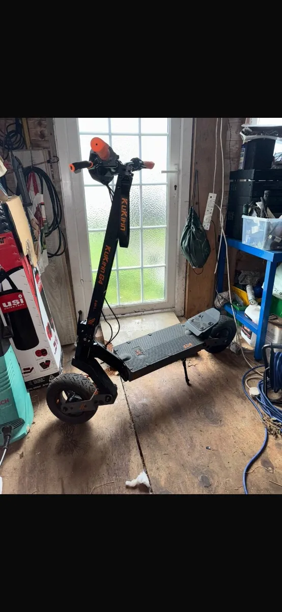Electric scooter - Image 4