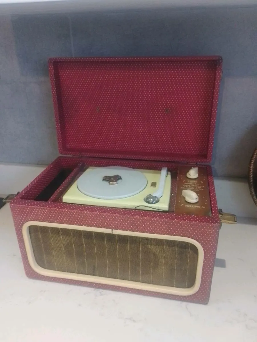 RARE! Ruco 1950 vintage portable record player - Image 1