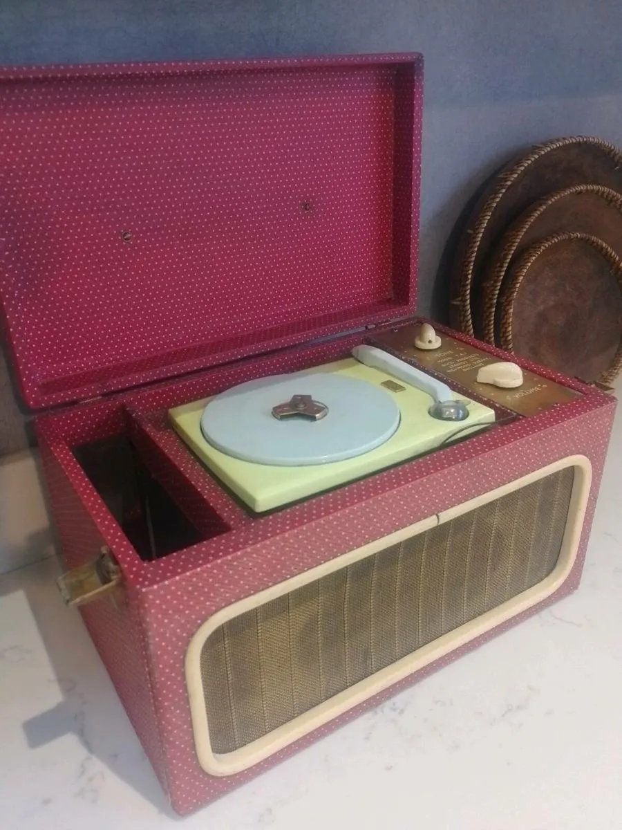 RARE! Ruco 1950 vintage portable record player - Image 2