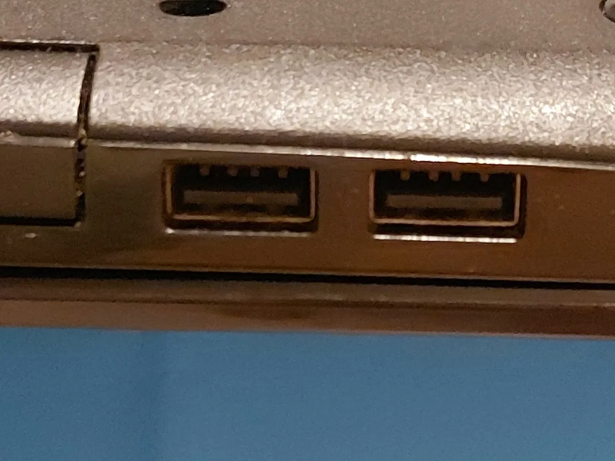 HP 15.6 inch Laptop, AMD A8-6410 APU 8GB Ram, 1 TB - Image 4