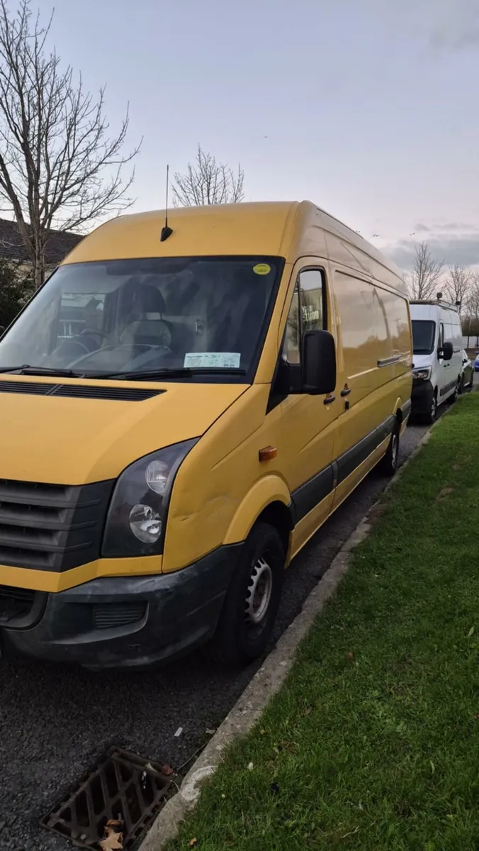 Volkswagen Crafter - Image 3