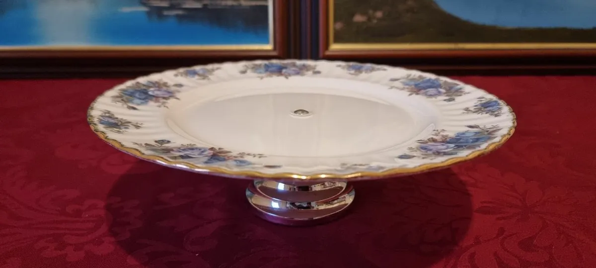 Royal Albert Moonlight Rose Footed Cake Stand - Image 1