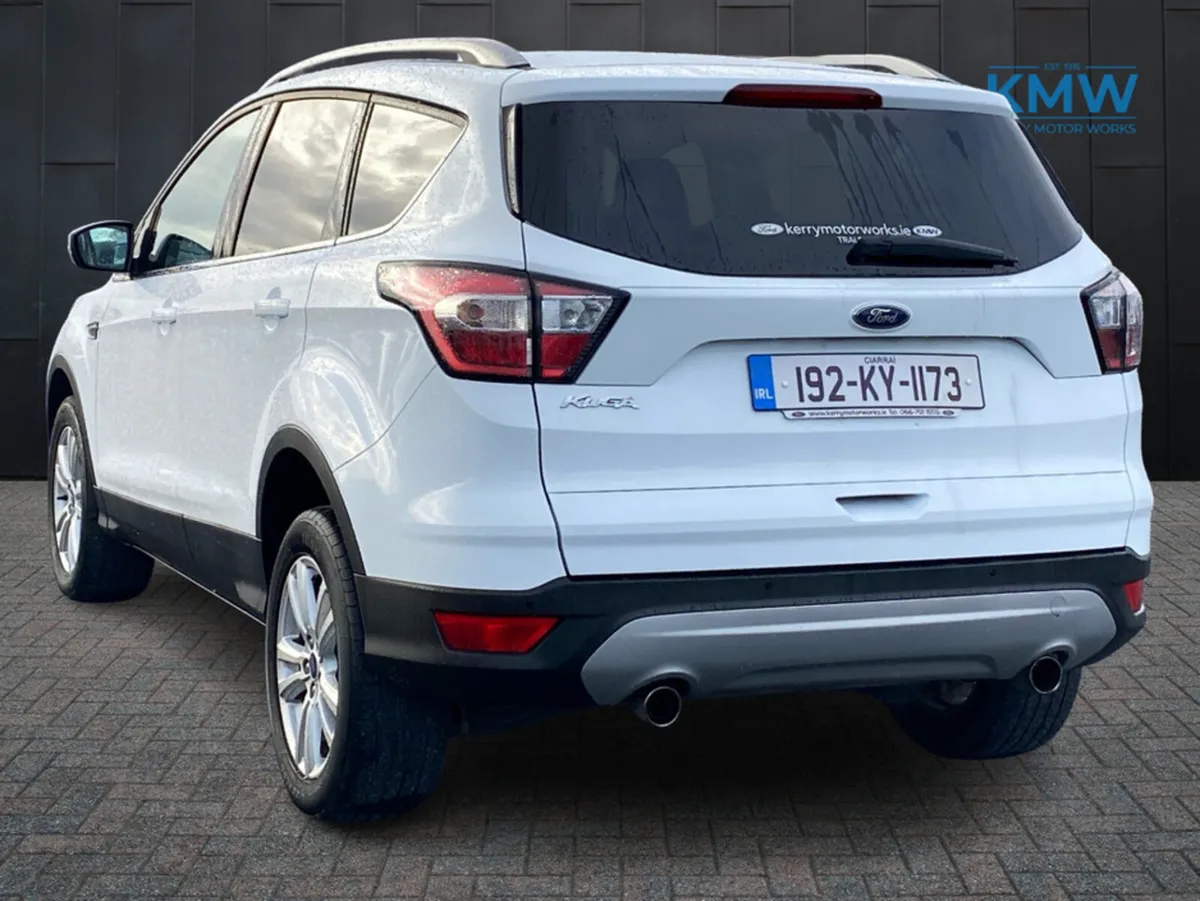 Ford Kuga 1.5 TDCI ZETEC 120PS 5DR - Image 4