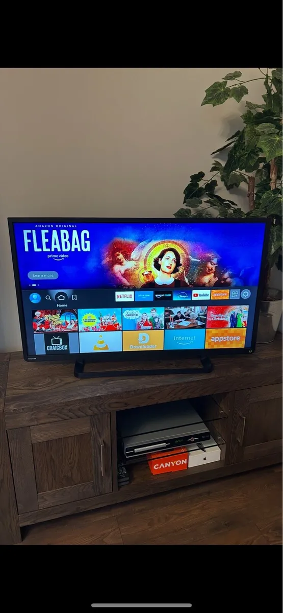 40 inch Toshiba TV - Image 1