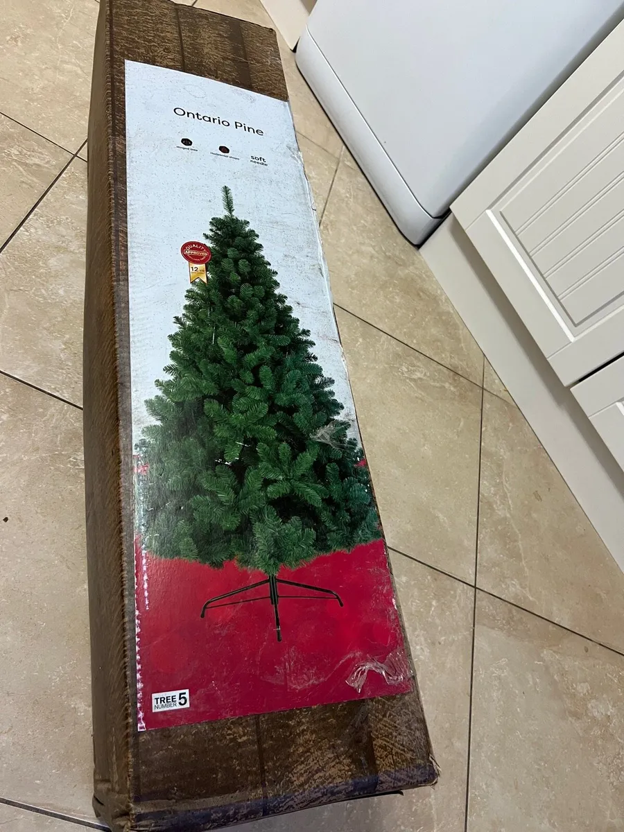 Christmas tree - Image 3