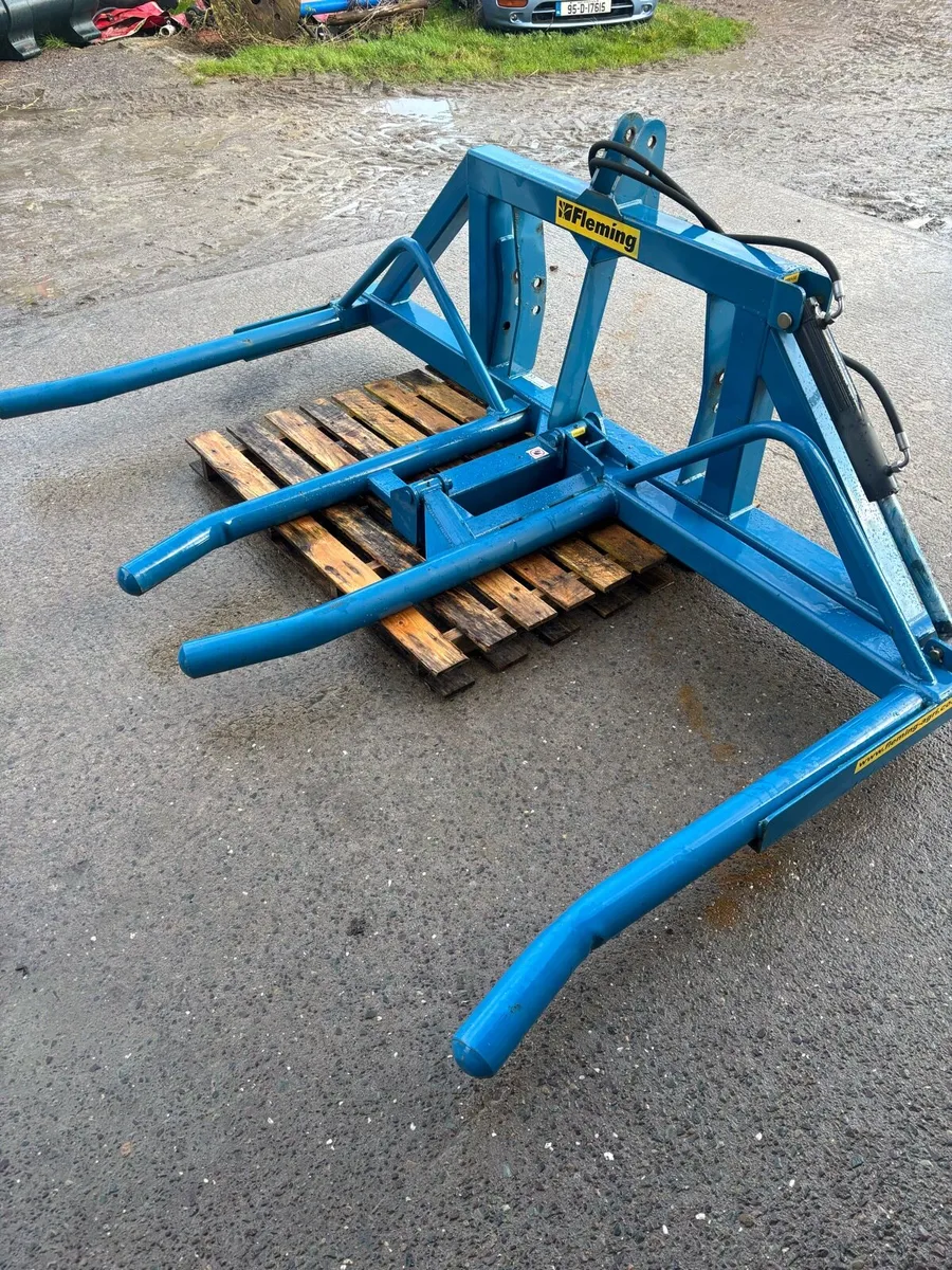 Fleming bale handler - Image 2