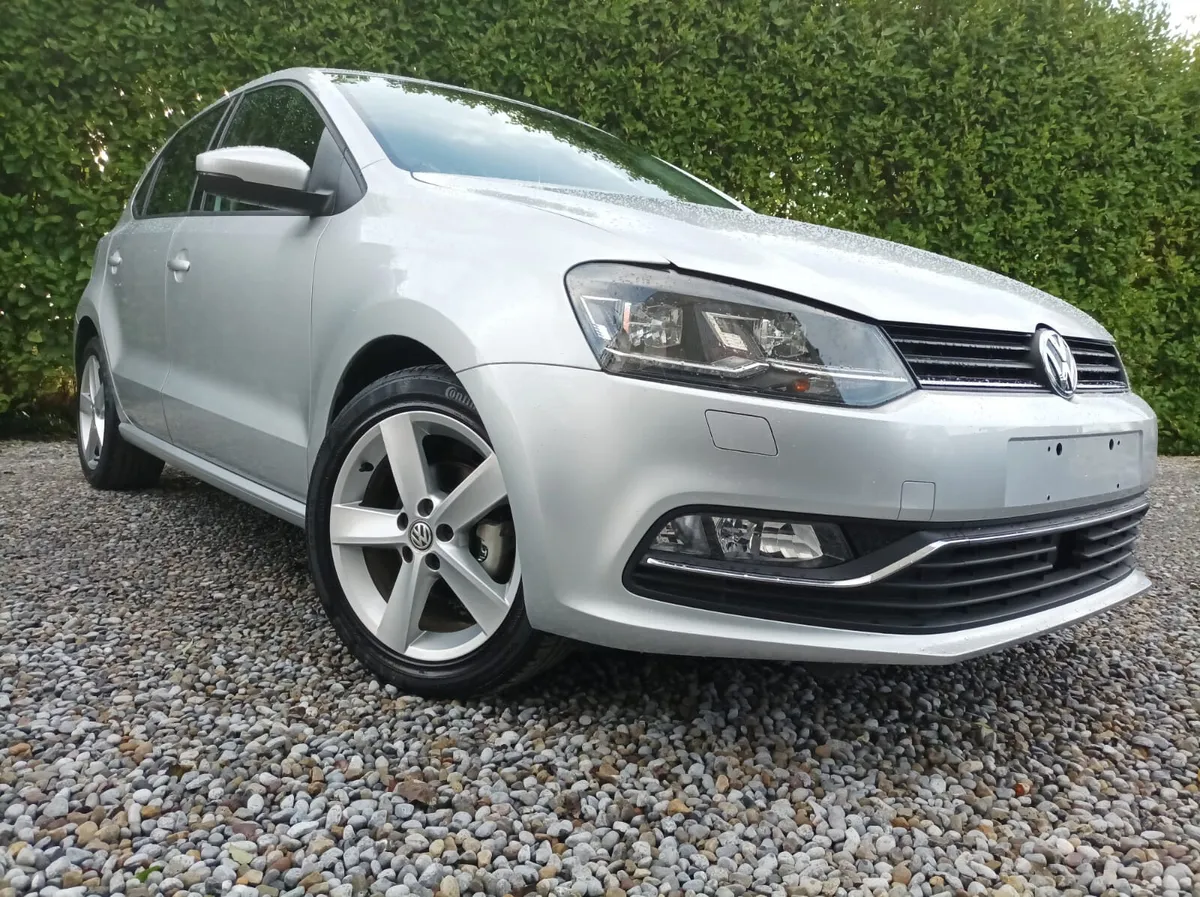 Volkswagen Polo Highline 1.2 TSI Automatic, 2017 - Image 1