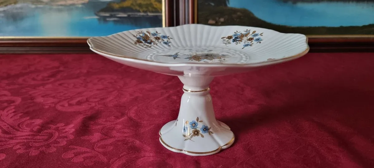 Royal Tara Blue Bird & Flowers Footed Cake Stand - Image 3