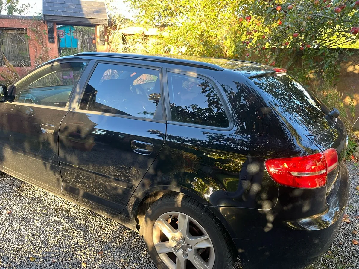 Audi A3 SB 1.6 TDI 5 Door - Image 4