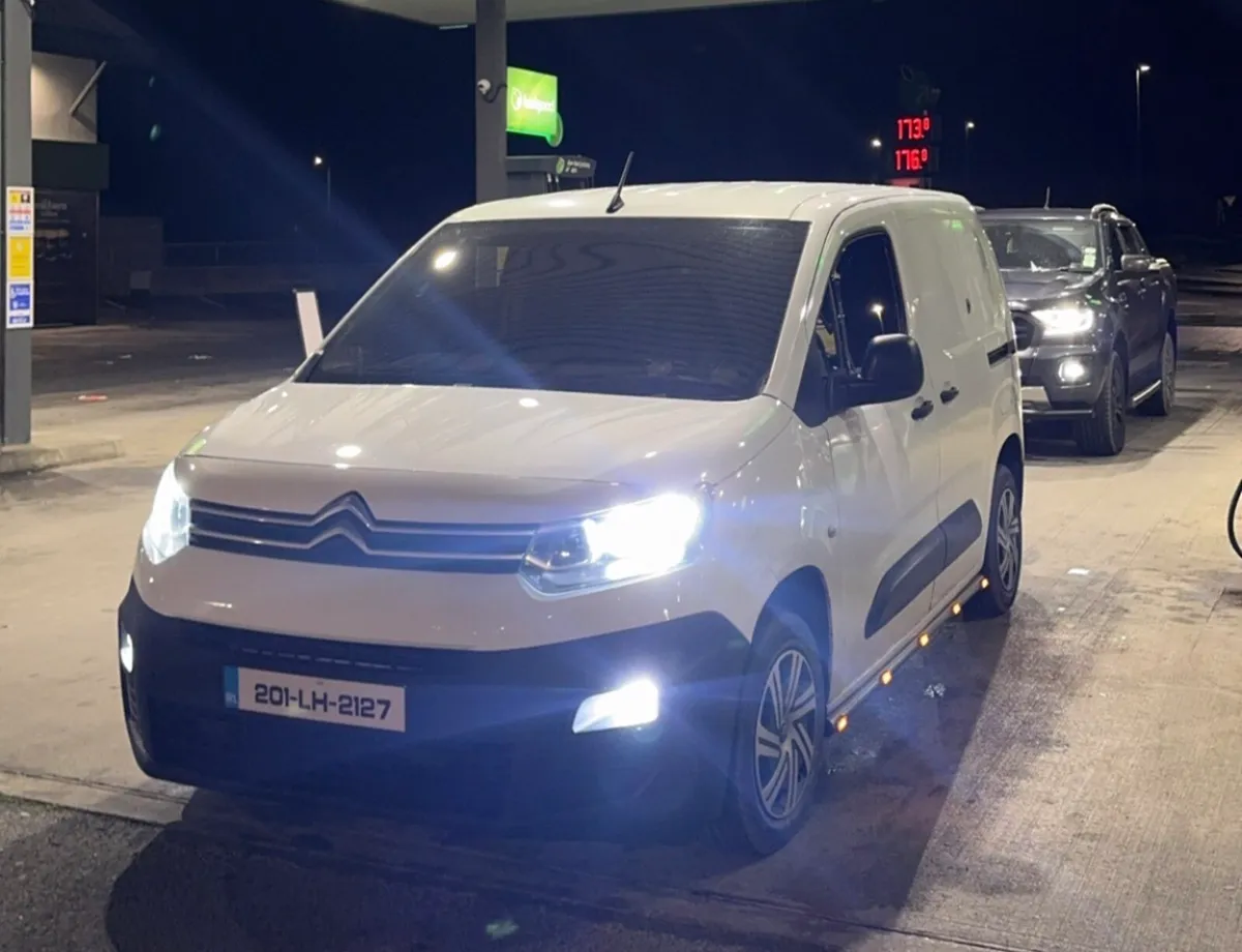 Citroen Berlingo no vat - Image 3