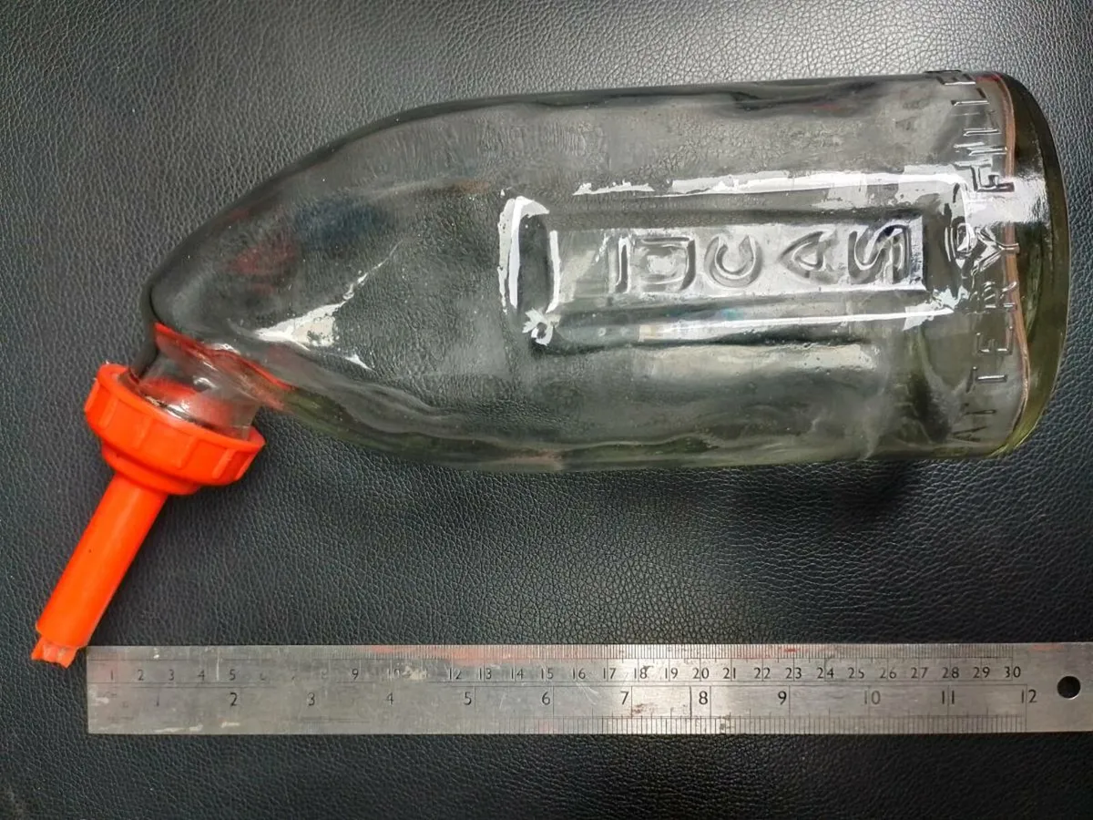 Vintage Lucas glass battery filler - Image 3