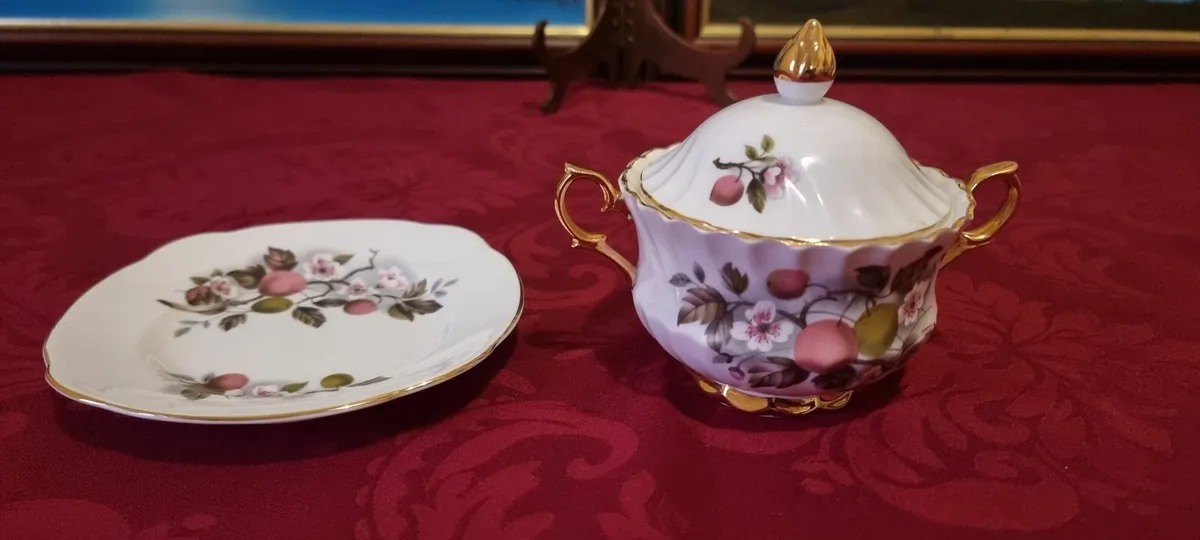 Royal Imperial 2Handle Lidded SugarBowl&UnderPlate - Image 1