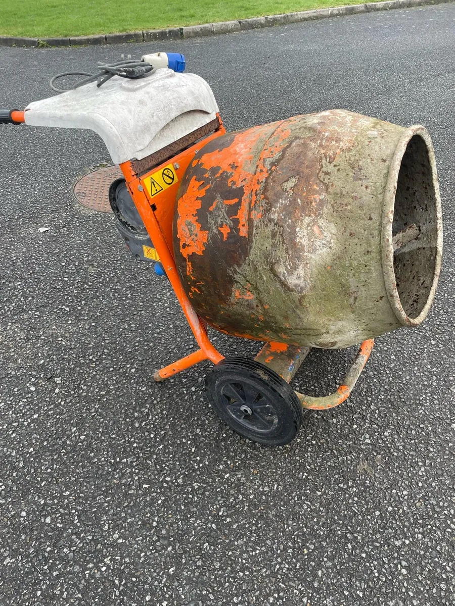 Belle Mixer parts or repair - Image 2