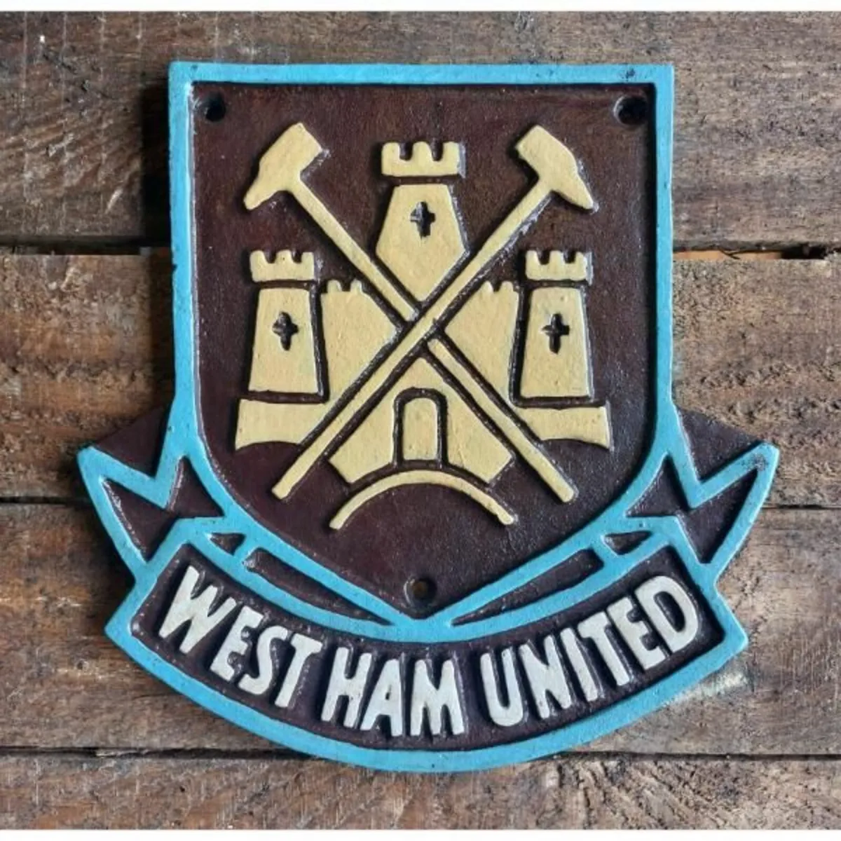 West Ham Crest – HS449