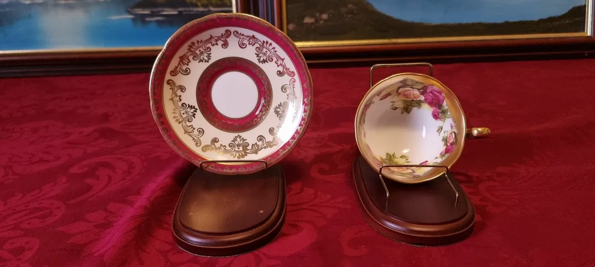 Royal Chelsea Golden Rose & Aynsley Cup&Saucer Mix - Image 3