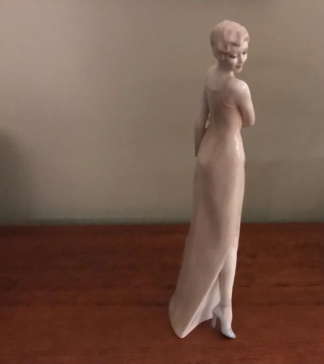 Royal Doulton Porcelain Reflections - Dancing Girl - Image 2