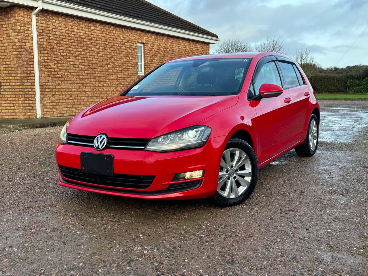 162 Volkswagen Golf Comfortline 1.2 DSG - Image 2