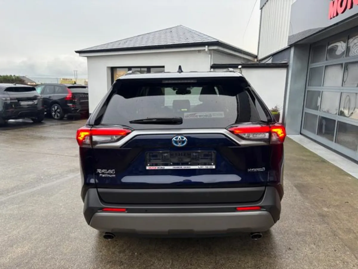 Toyota RAV4 RAV4 Hybrid Platinum MY21 4DR AUTO - Image 3