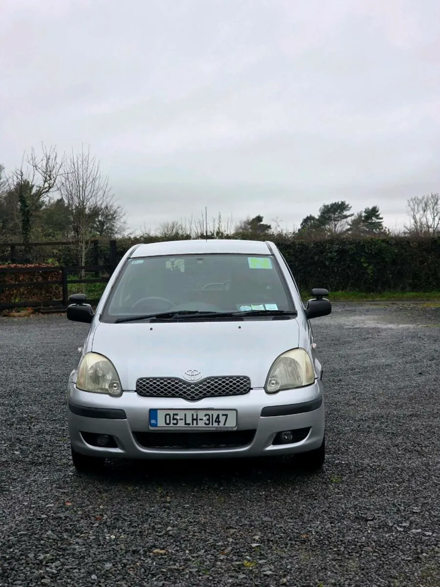 Toyota yaris 2005 - Image 1