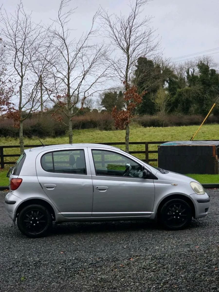 Toyota yaris 2005 - Image 4