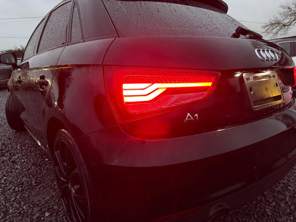 🔵 Audi A1 1.0 TFSI AUTOMATIC - Image 2