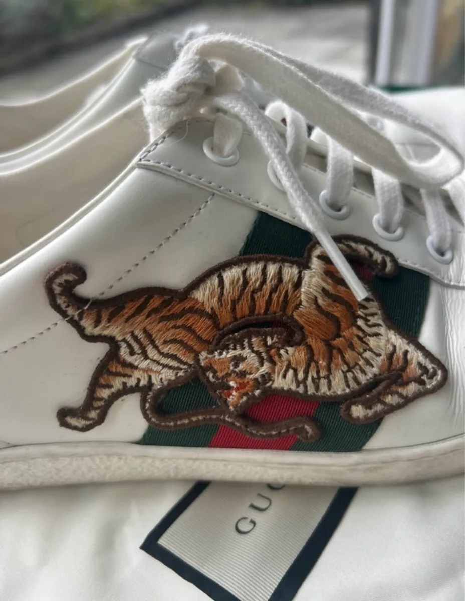 Men's Gucci trainers - Image 1
