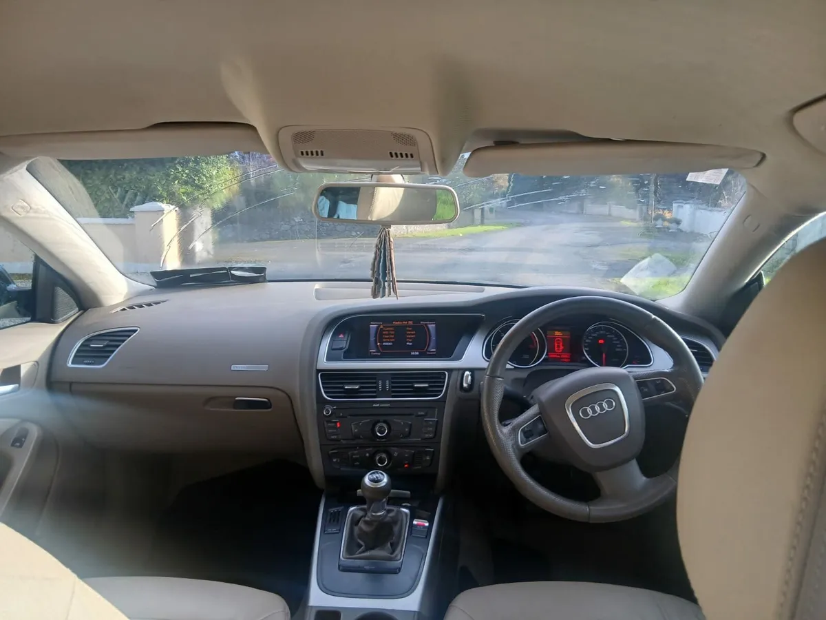 2010 Audi A5 - Image 4