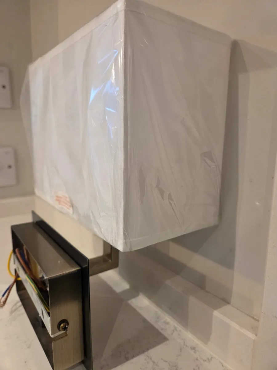 Wall Light - Image 2