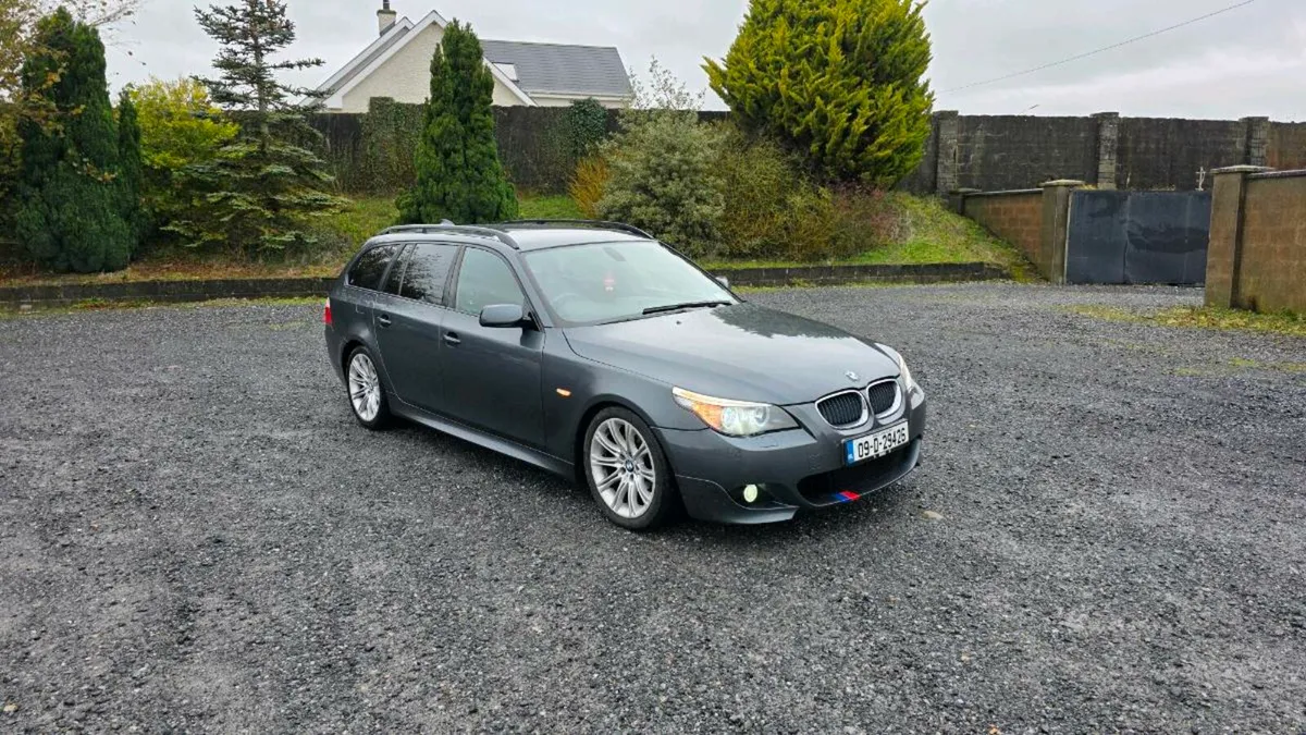 2009 BMW 520 M-Sport Estate Automatic - Image 1