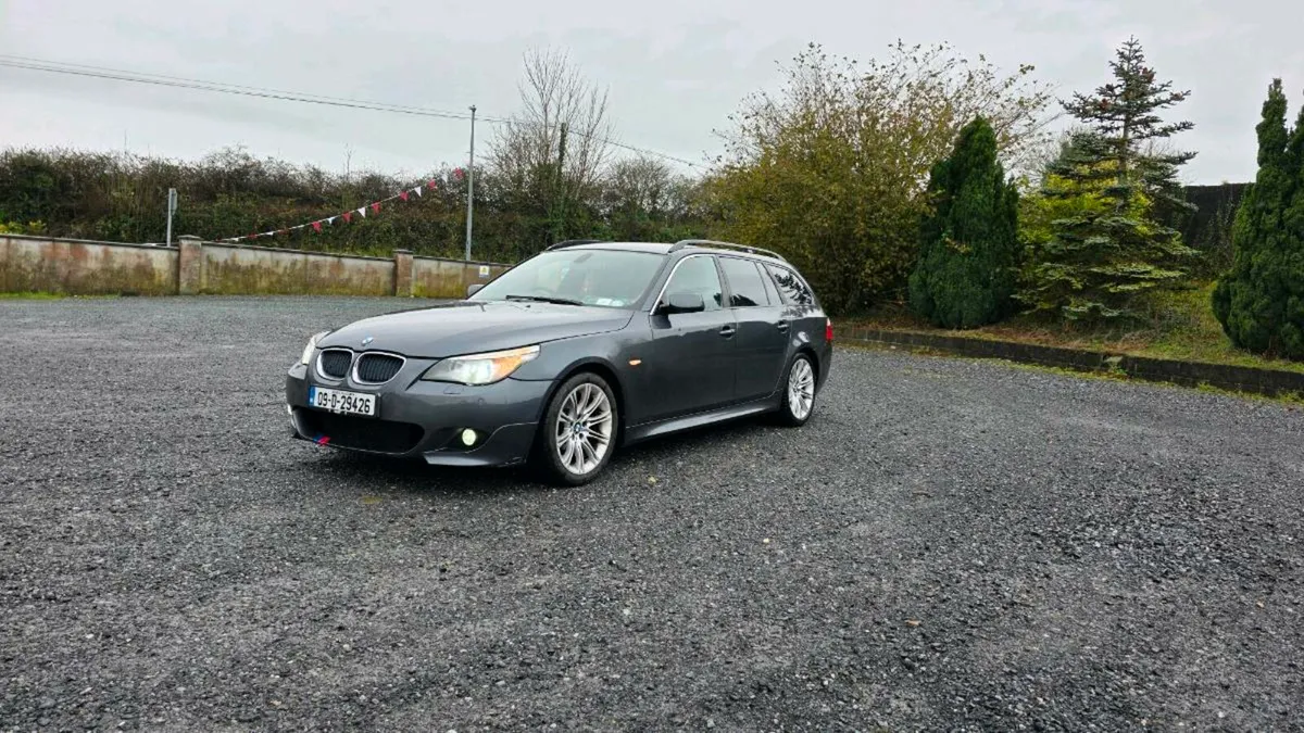 2009 BMW 520 M-Sport Estate Automatic - Image 2