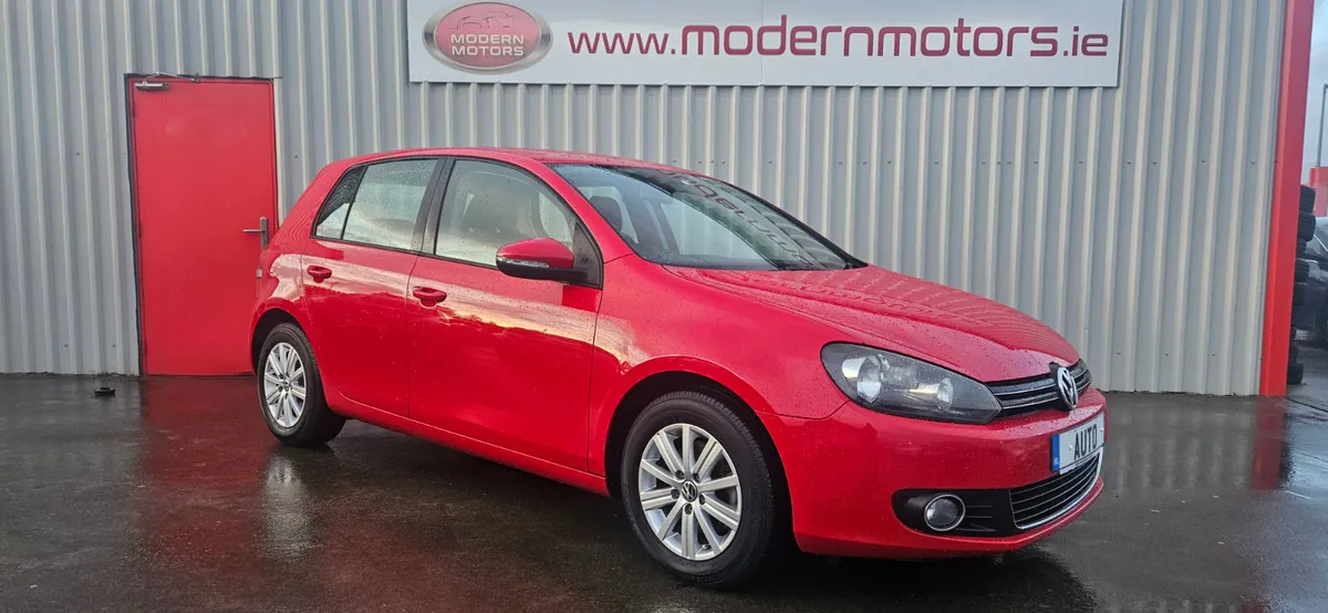Volkswagen Golf automatic 1.2 comfortline low kms - Image 2