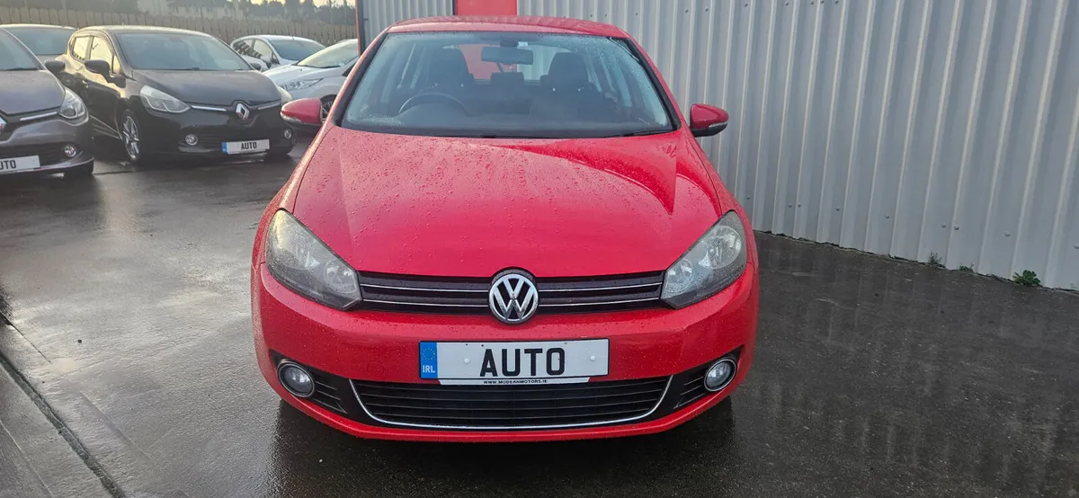Volkswagen Golf automatic 1.2 comfortline low kms - Image 4
