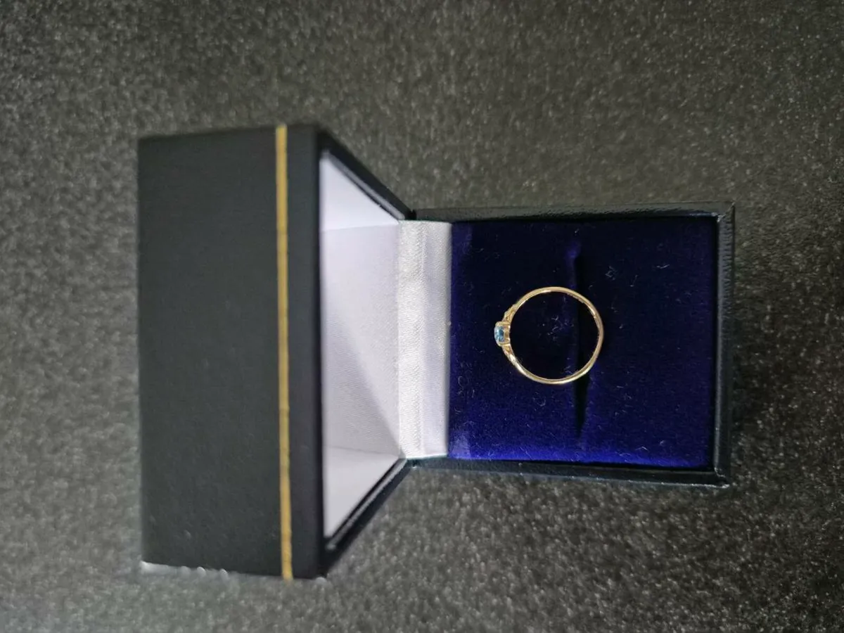 Gold Ring - Image 3