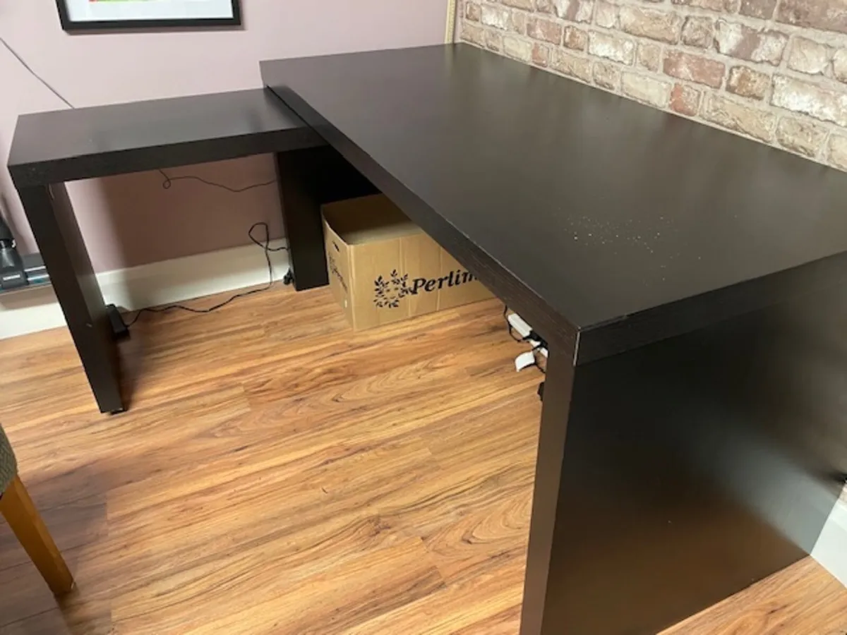 Office Desk - Image 3