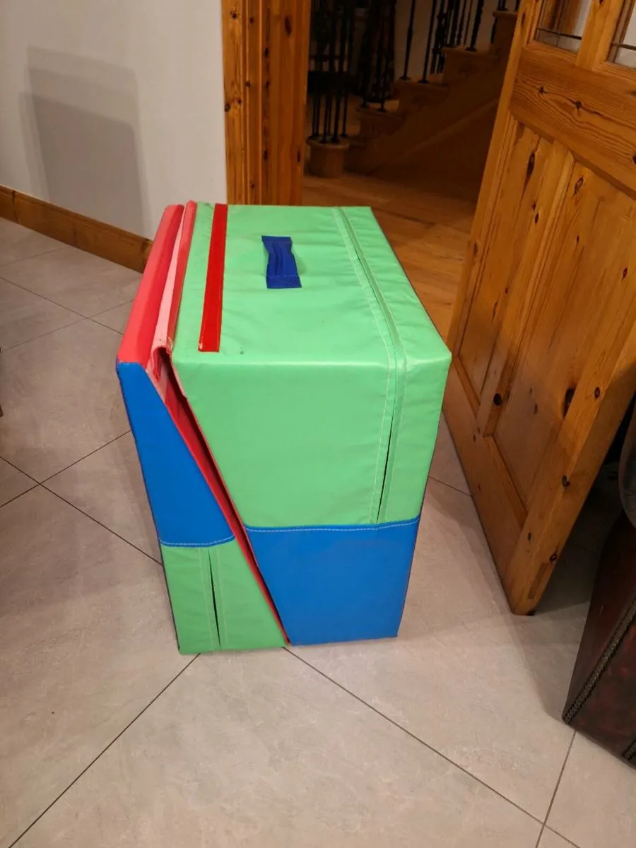 Gymnastics cheese block - Image 2
