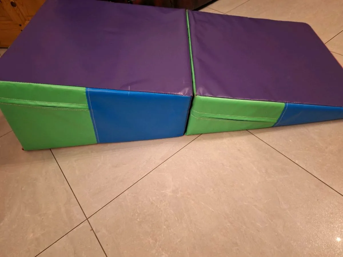 Gymnastics cheese block - Image 4